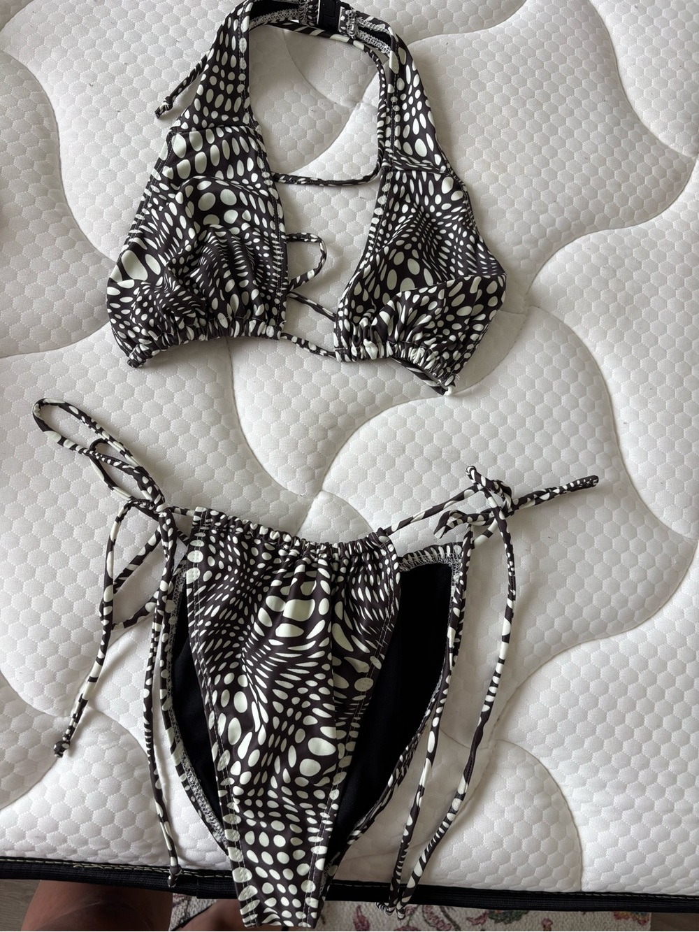 Motel Rocks Black & Cream Polka-Print bikini